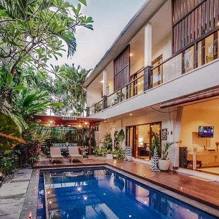 Villa Alleira Seminyak By Best Deals Asia Hospitality Extérieur photo