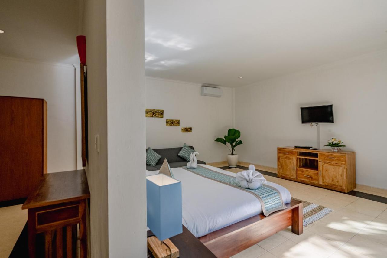 Villa Alleira Seminyak By Best Deals Asia Hospitality Extérieur photo