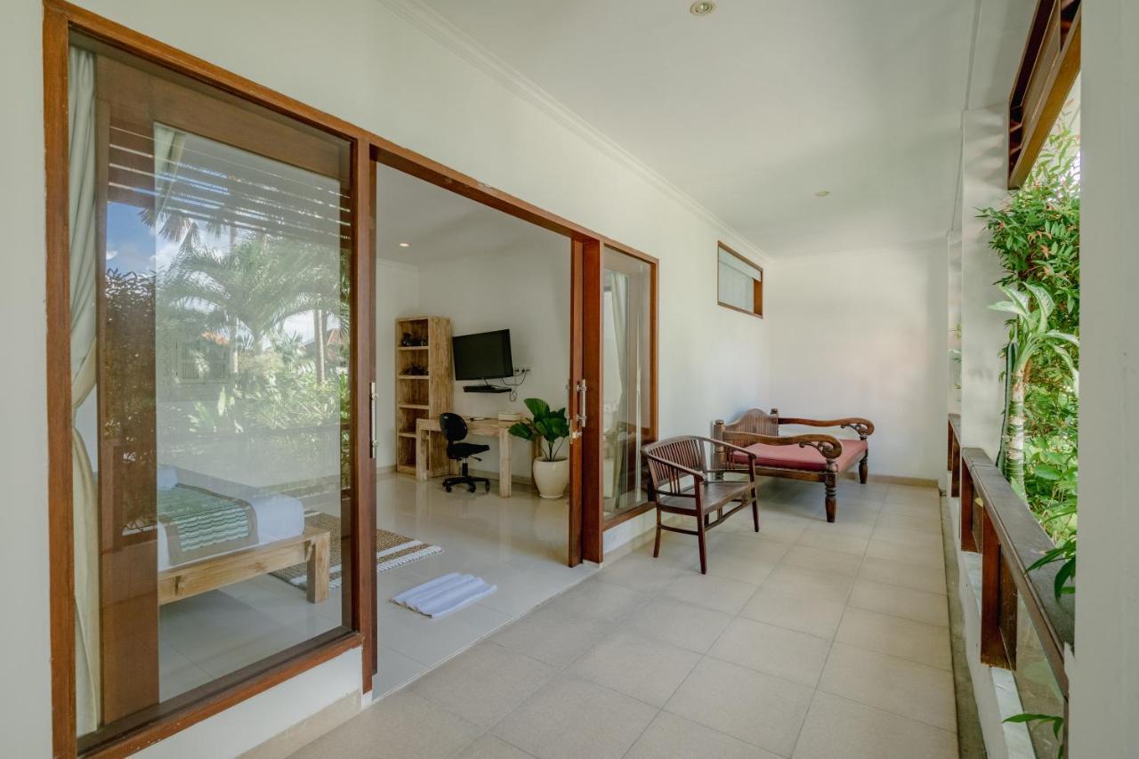Villa Alleira Seminyak By Best Deals Asia Hospitality Extérieur photo