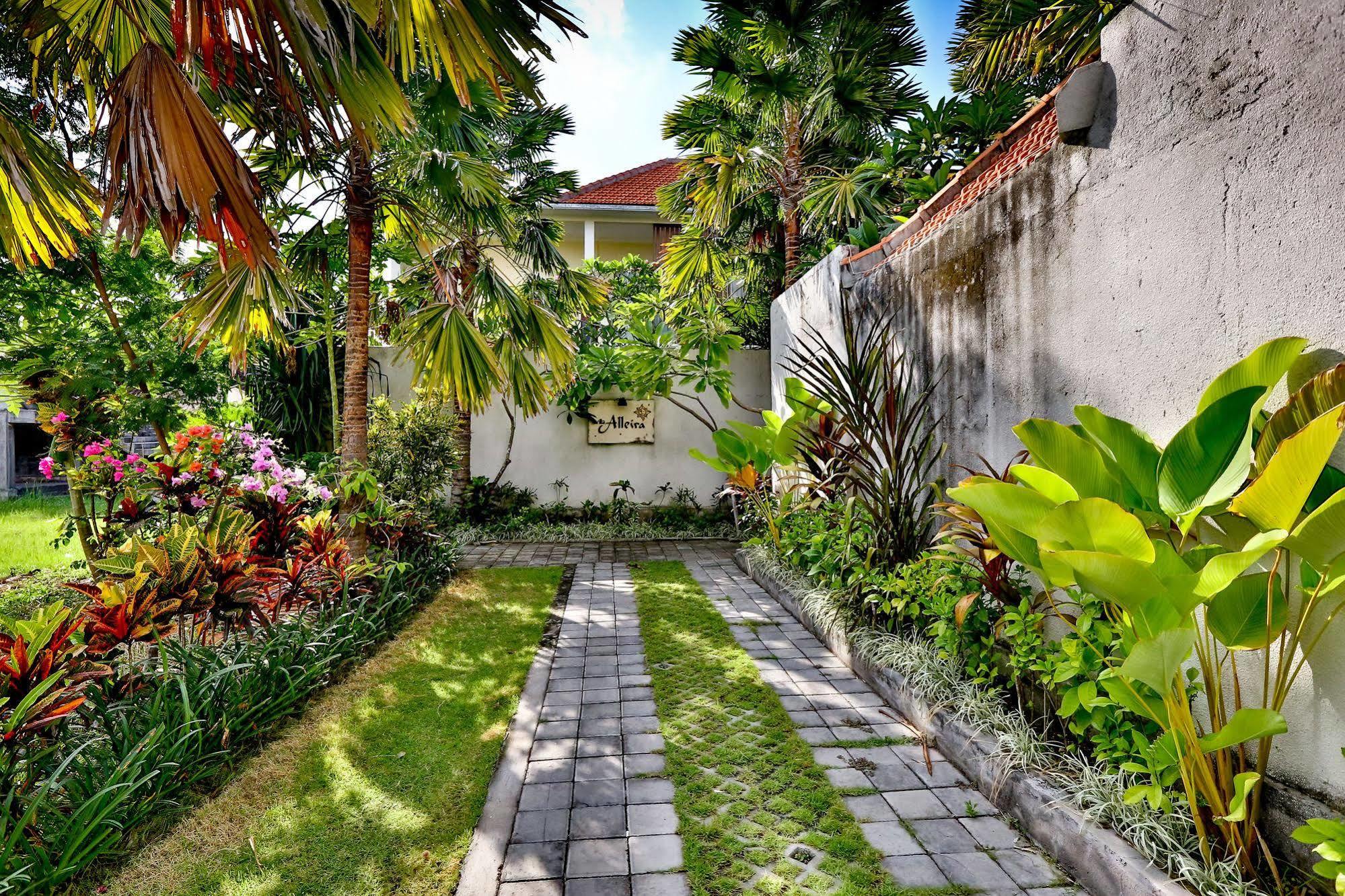 Villa Alleira Seminyak By Best Deals Asia Hospitality Extérieur photo